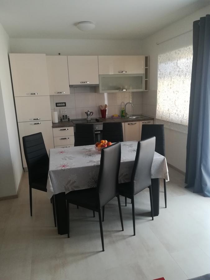 Valki Apartamento Poreč Exterior foto