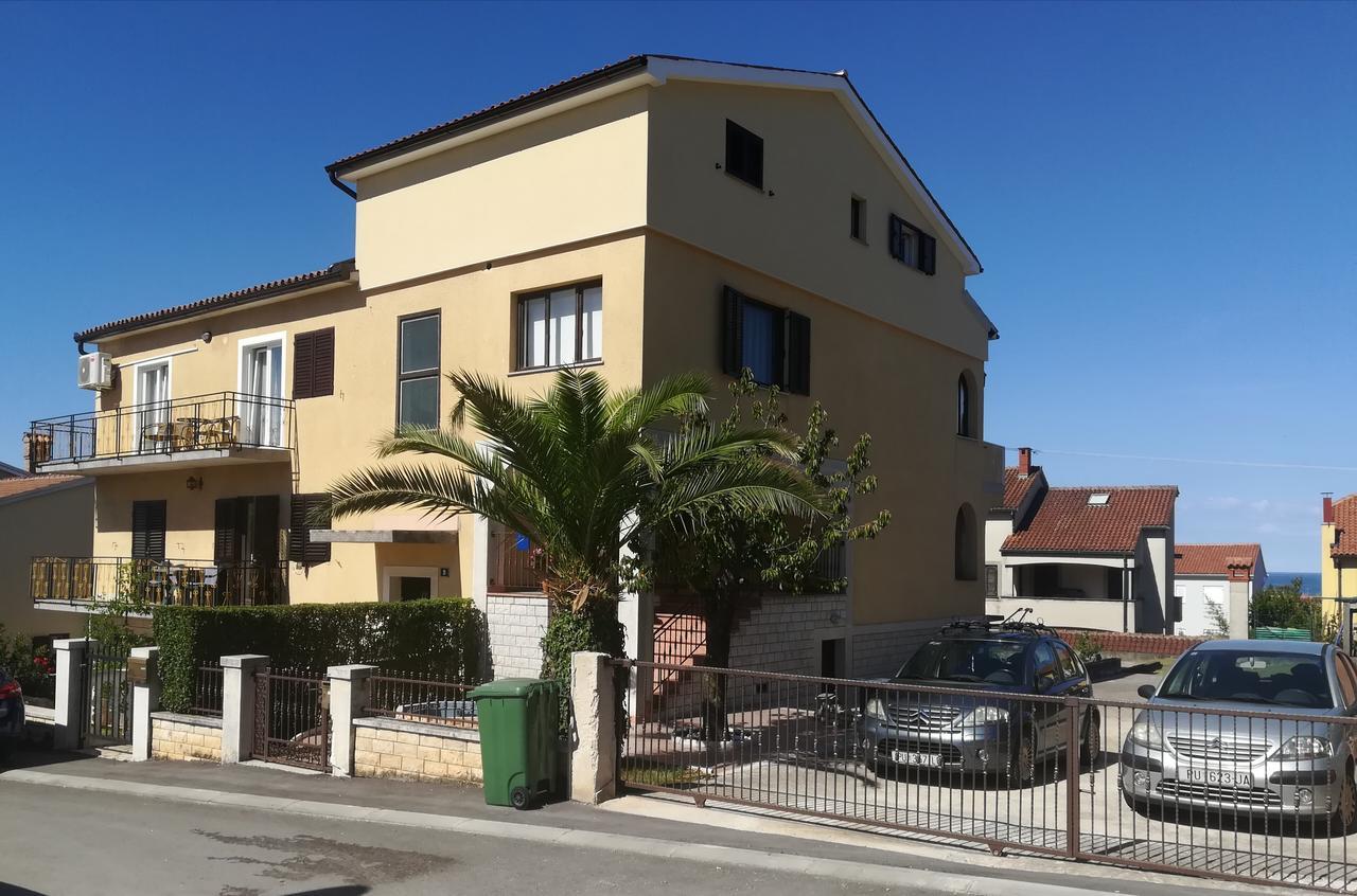 Valki Apartamento Poreč Exterior foto